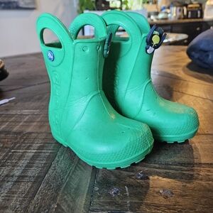 Green croc boots c6